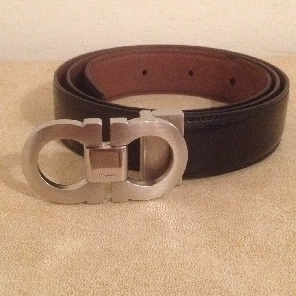 100% AUTHENTIC Salvatore Ferragamo Gancini Belt